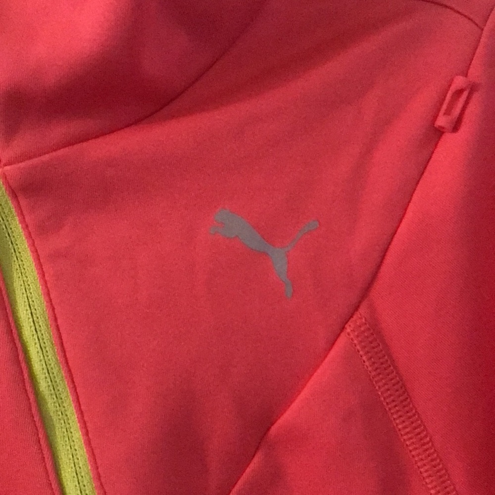 Puma Reflective Soft Shell Size Small - Picture 3 of 9